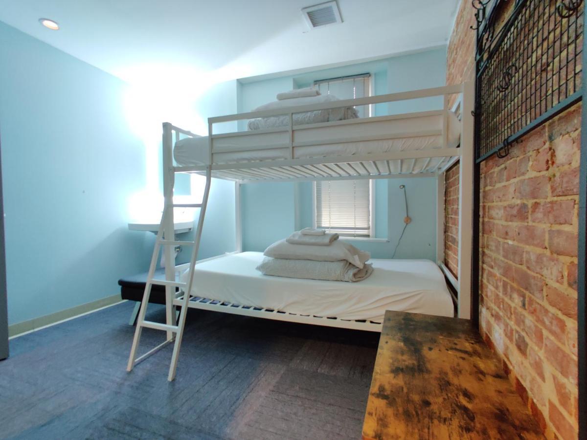 וושינגטון U Street Capsule Hostel מראה חיצוני תמונה