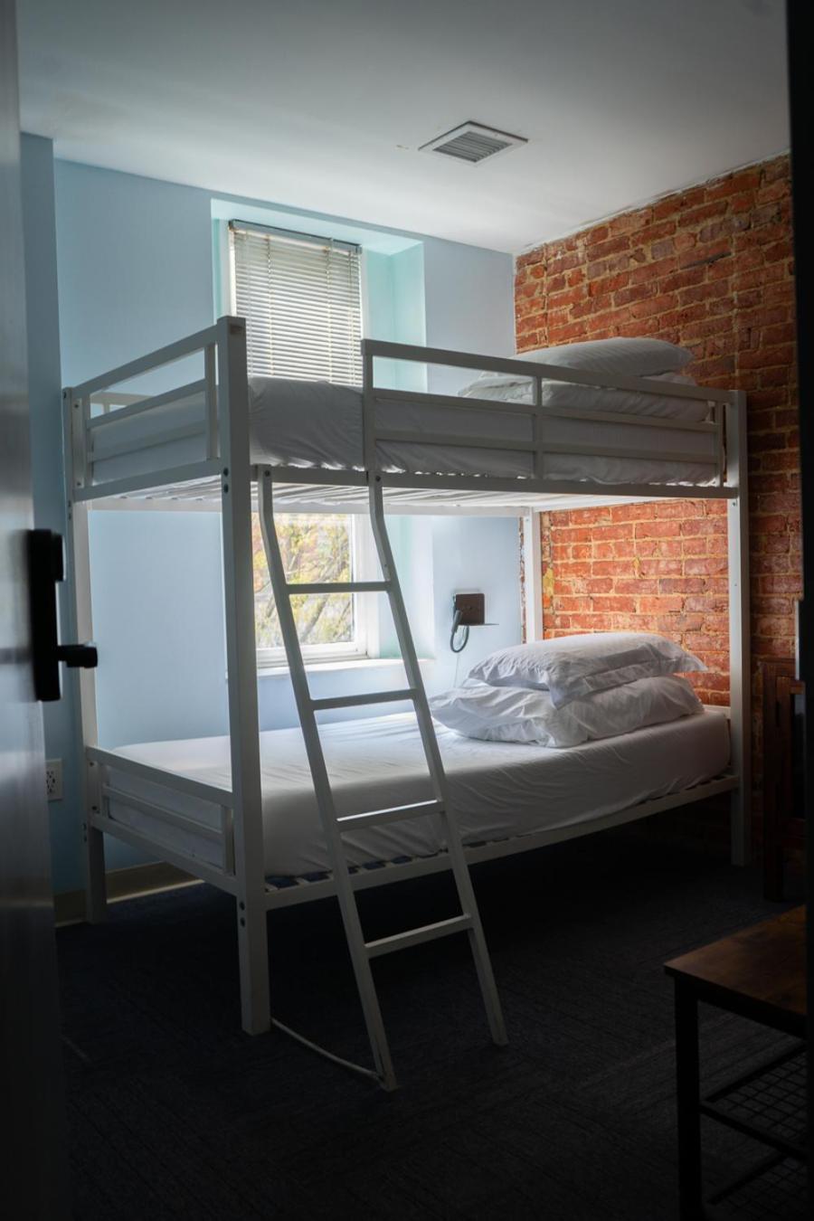 וושינגטון U Street Capsule Hostel מראה חיצוני תמונה