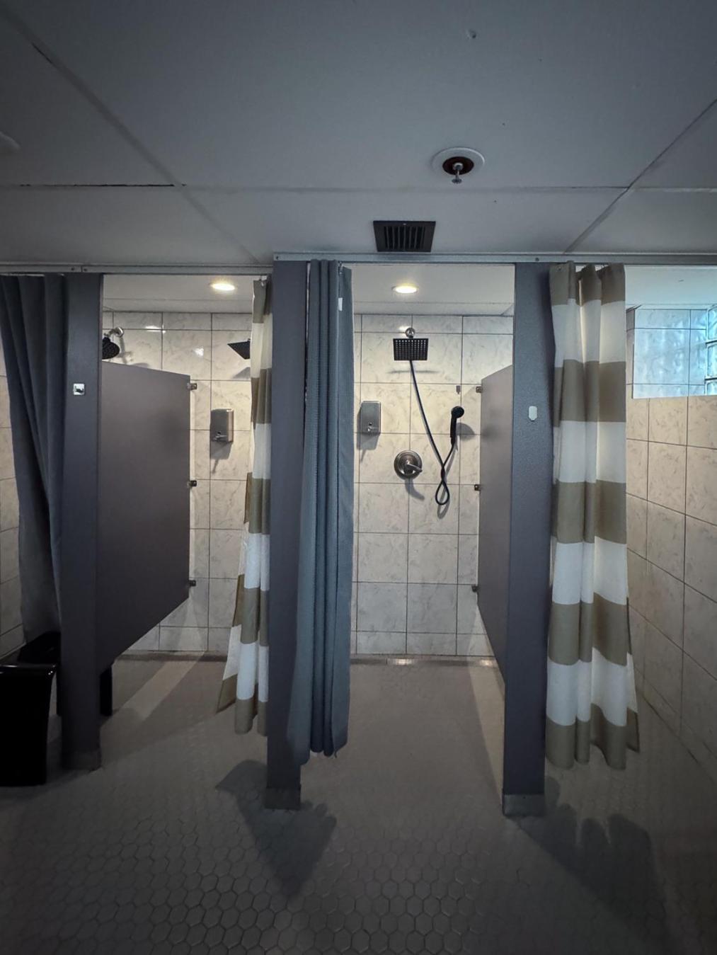 וושינגטון U Street Capsule Hostel מראה חיצוני תמונה